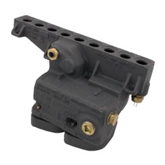 Inlet/Outlet Header, Raypak 185/207A/206A/R185A/R185B, CI | 006730F Image